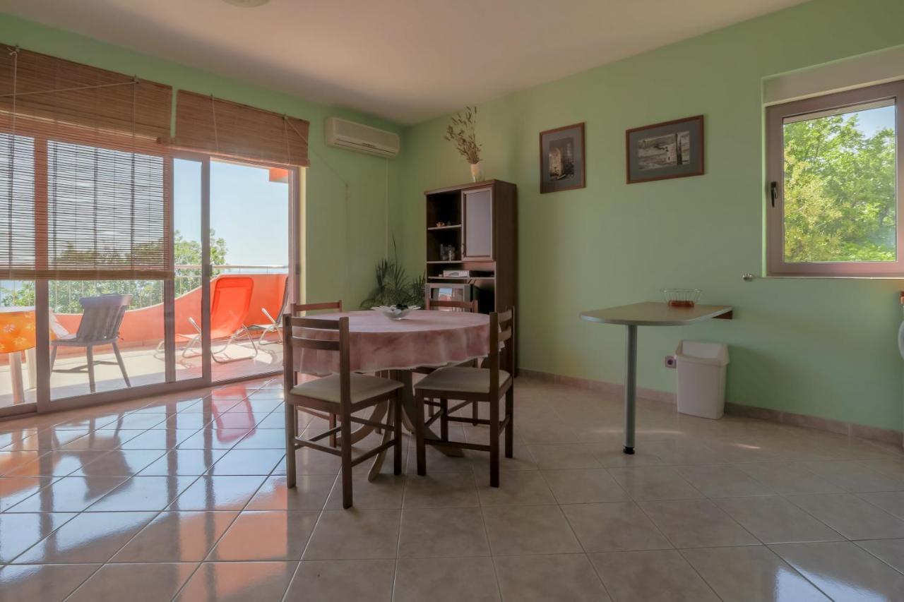 Apartmani Rino Dramalj Dış mekan fotoğraf